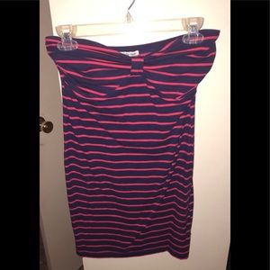 Strapless navy blue & pink striped body con dress!